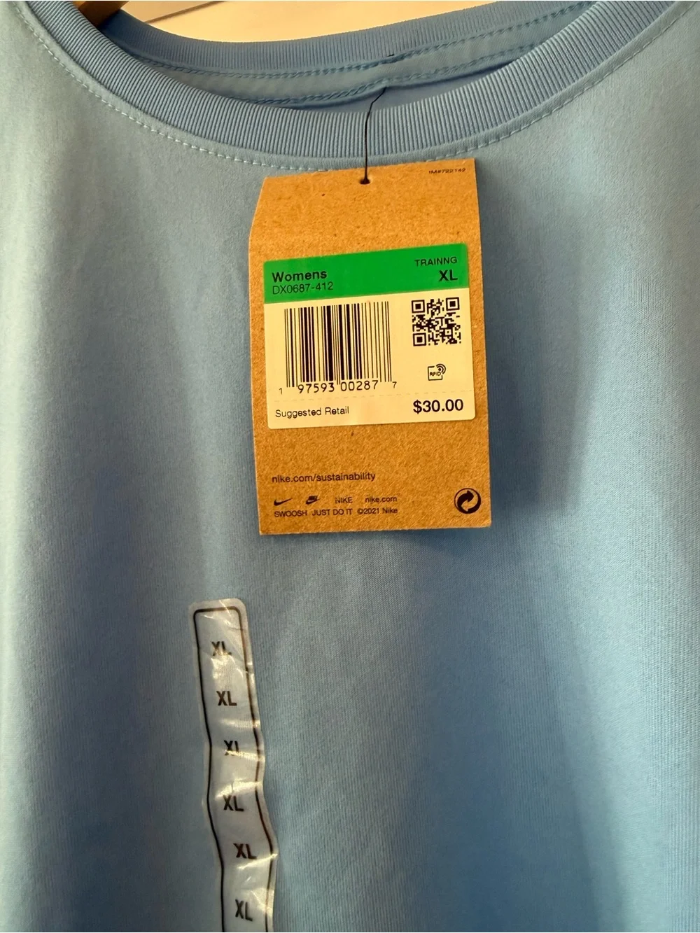 NWT Women’s Nike Light Blue Short Sleeve Performance Tee *see description*